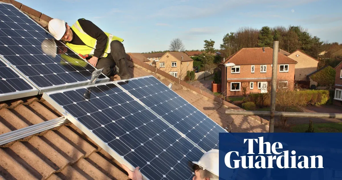 Solar panels slash £400 off UK energy bills even in cloudiest areas