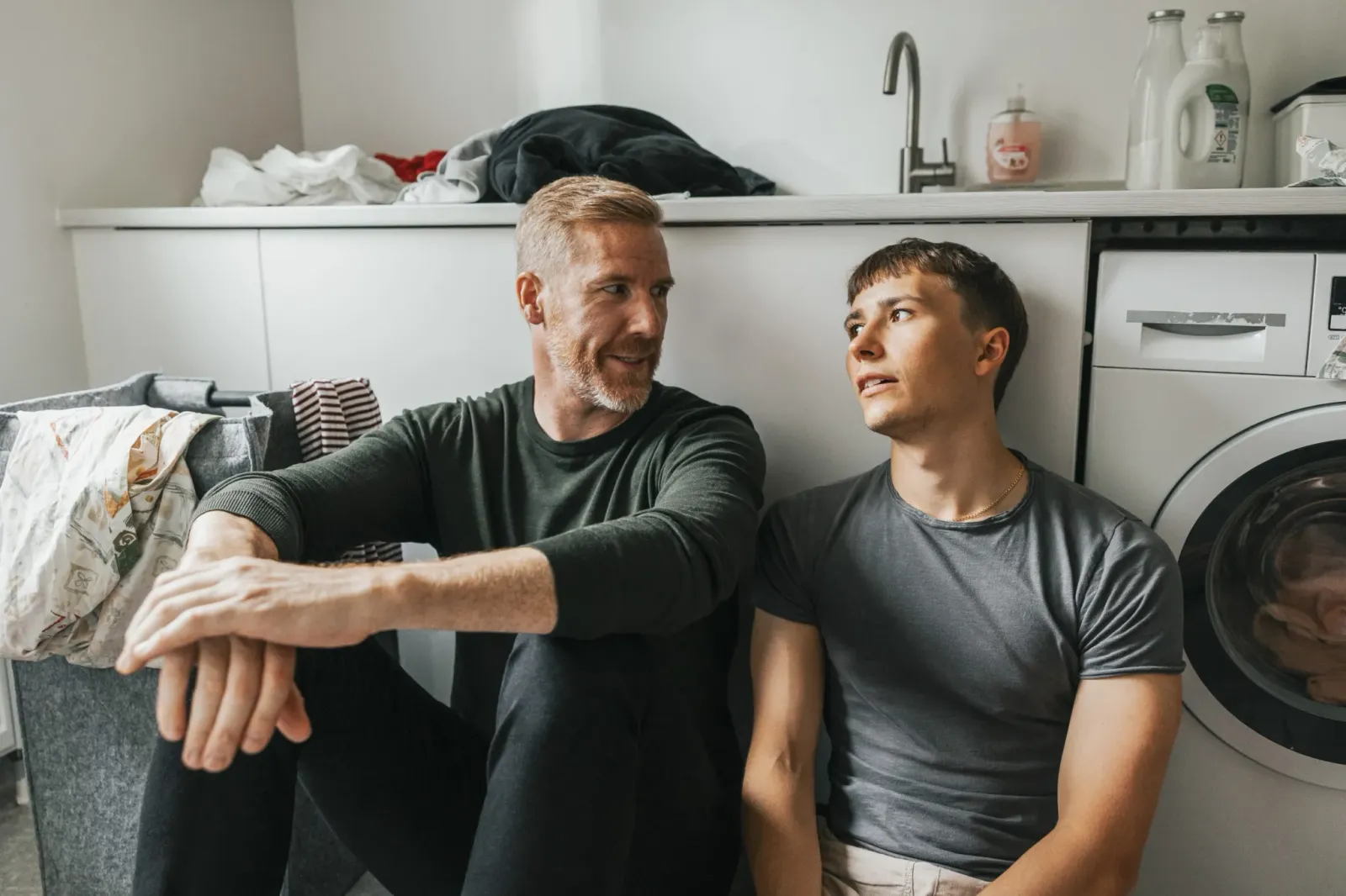 1 in 3 under-35s still live with parents in 2025, despite most having jobs