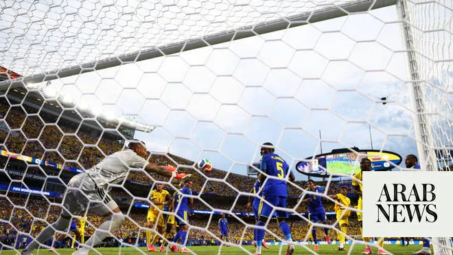Eloy Room makes 15 saves as Curacao shocks Ecuador to earn first World Cup point