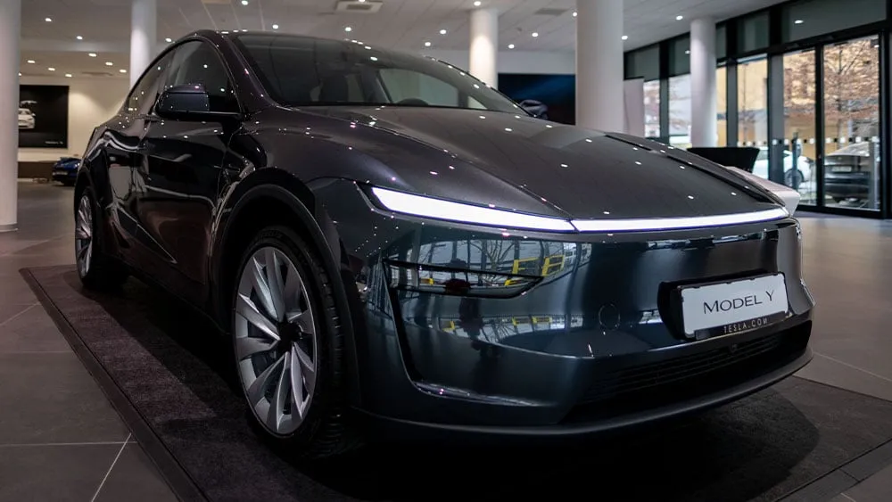Tesla Q2 deliveries hit 480,126 as stock tumbles, despite the surge