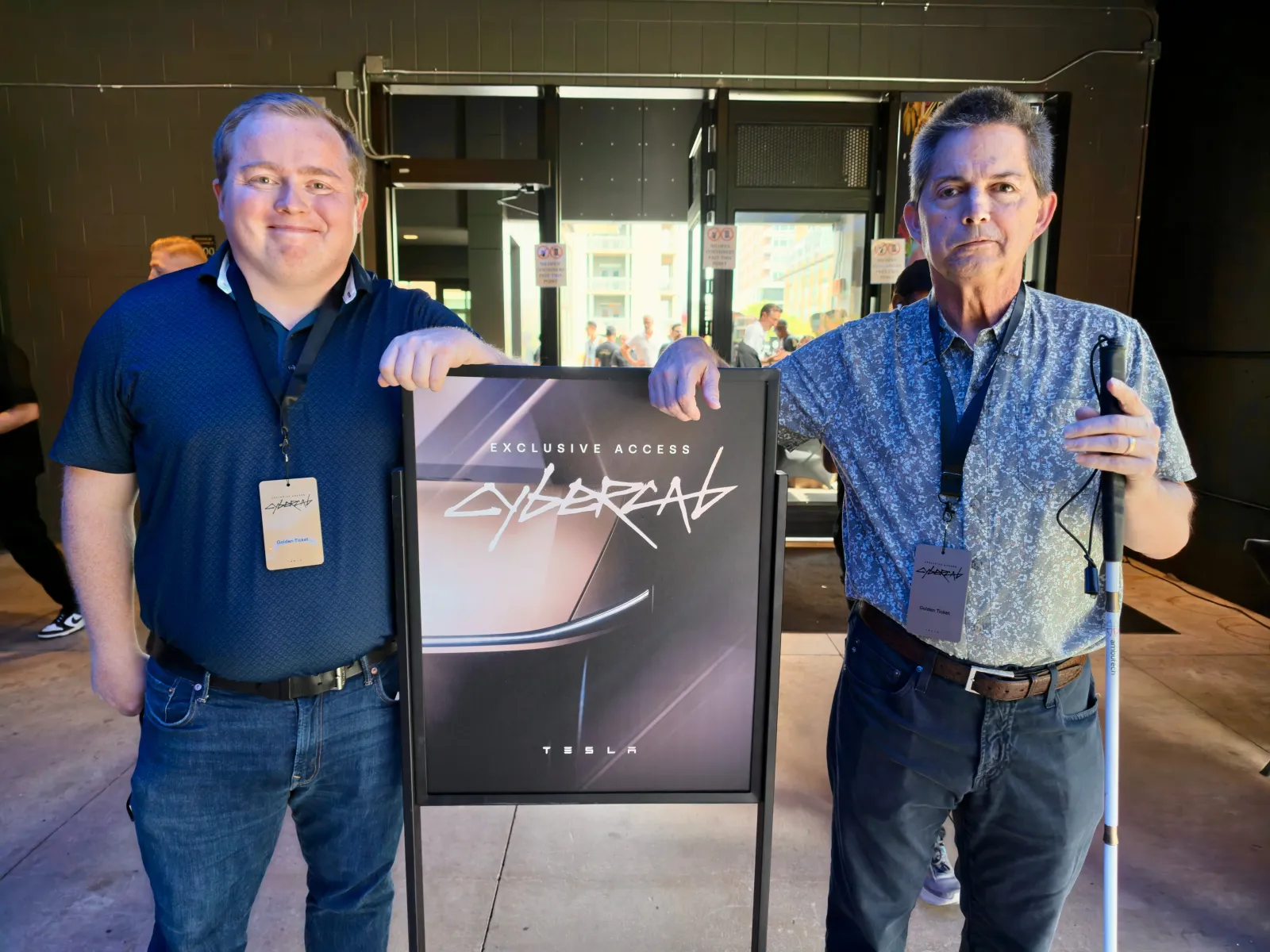 A blind man rode Tesla's Cybercab. His verdict: 'I'd buy one.'