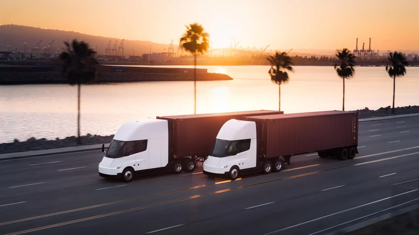 Tesla Semi finally in volume production: 50,000 trucks a year