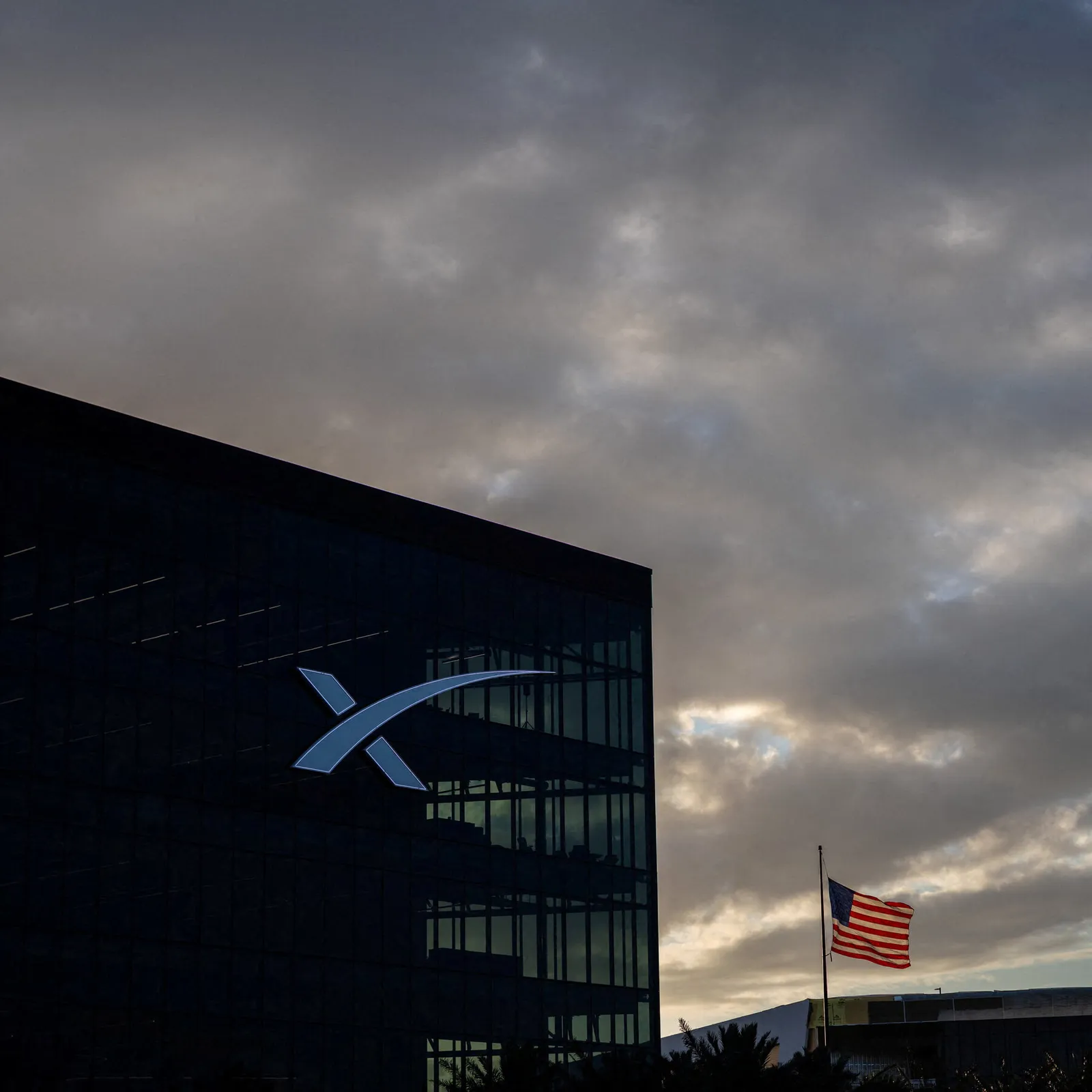 SpaceX locks $920M-a-month Google AI compute deal as it readies IPO
