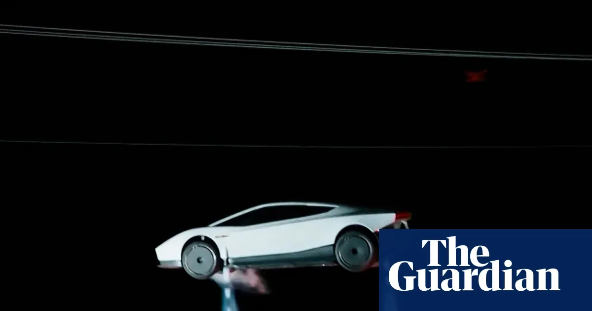 Musk's Tesla Roadster 2 flies on SpaceX thrusters, 0-60 in under a second