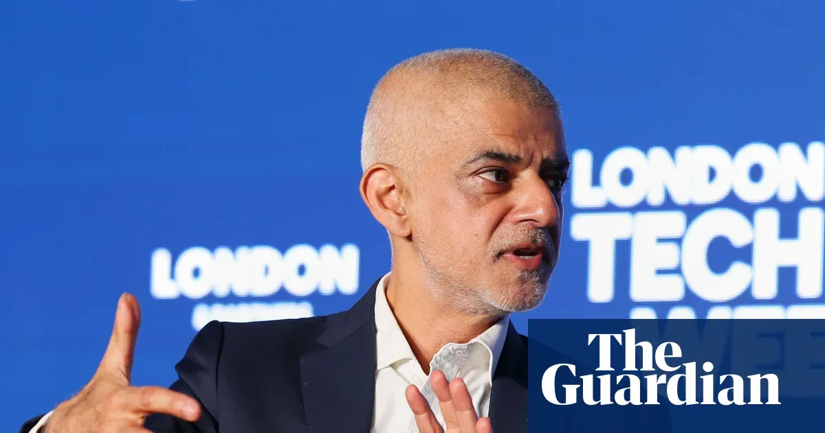 Palantir sues Sadiq Khan after he blocks £50m Met police contract