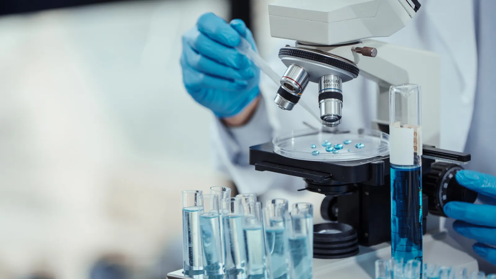 Cambridge claims first AI-only antigen vaccine test, signaling a new design era
