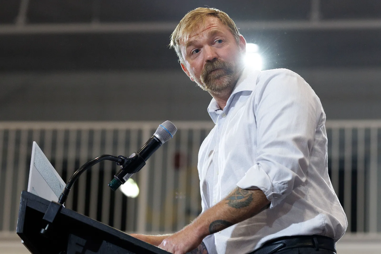 Platner implodes and Democrats question the consultants selling “under-vetted” outsiders