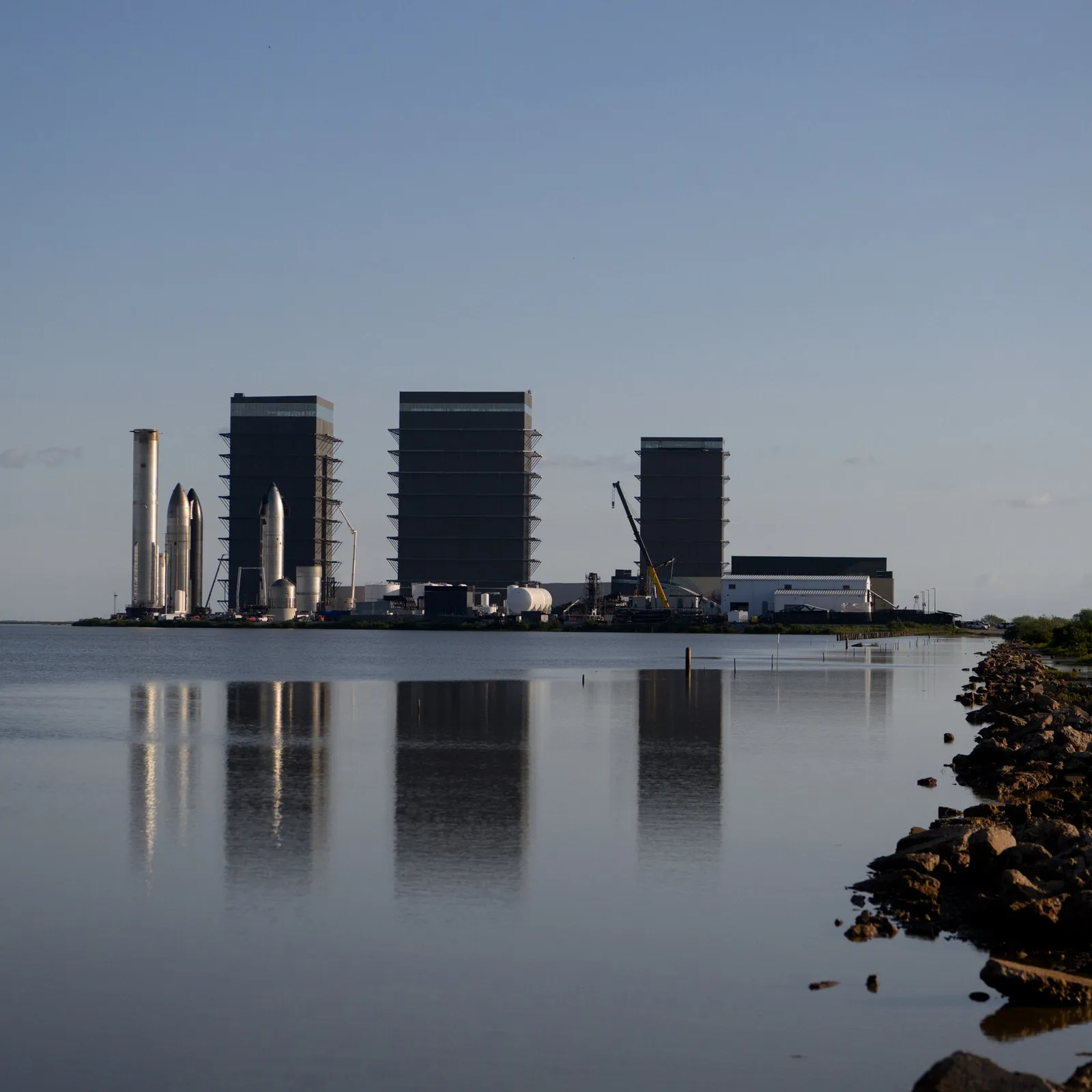 Banks are using the SpaceX IPO as a velvet-rope test for their richest clients