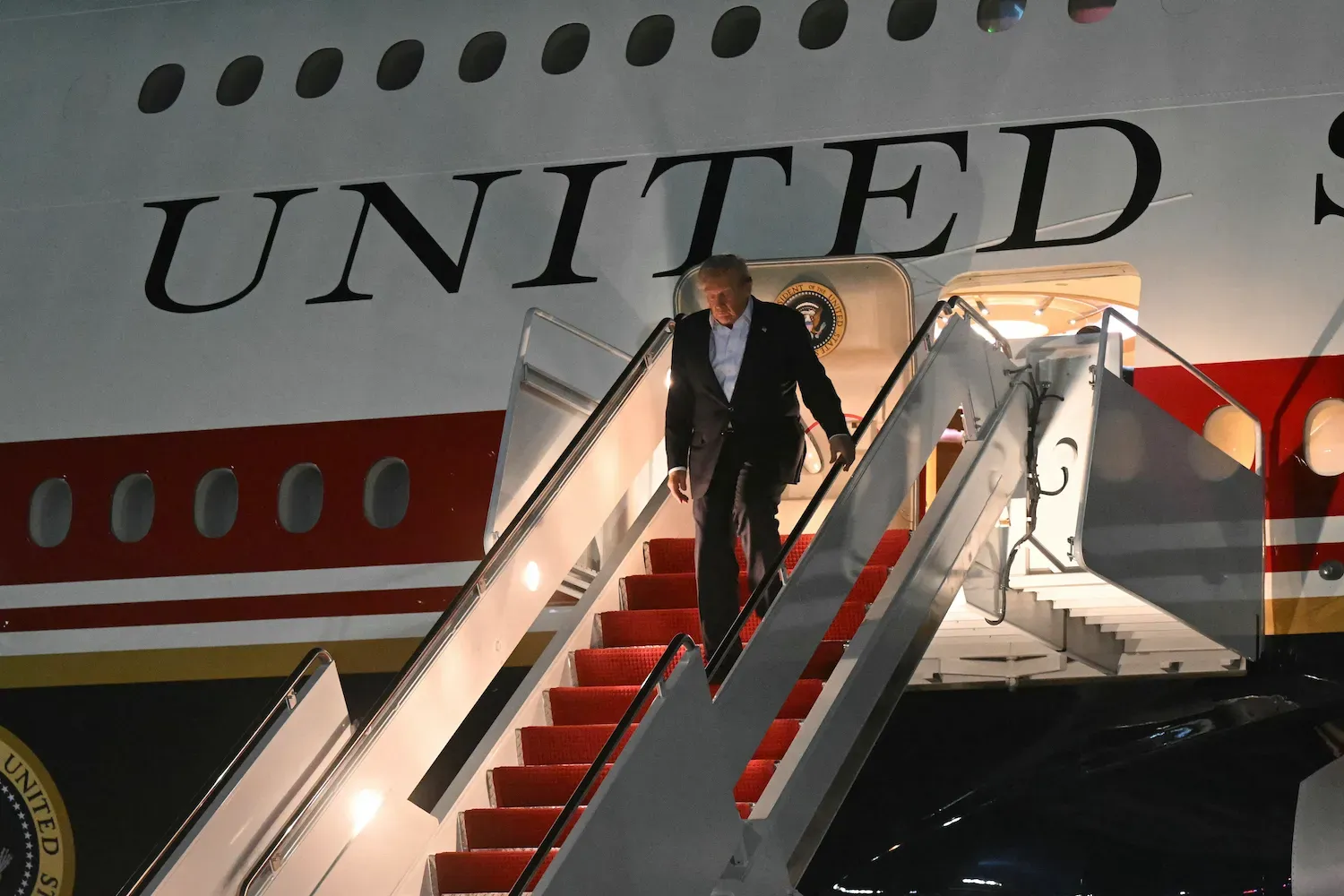 Regional pressure may keep U.S.-Iran talks alive, but the cease-fire is done