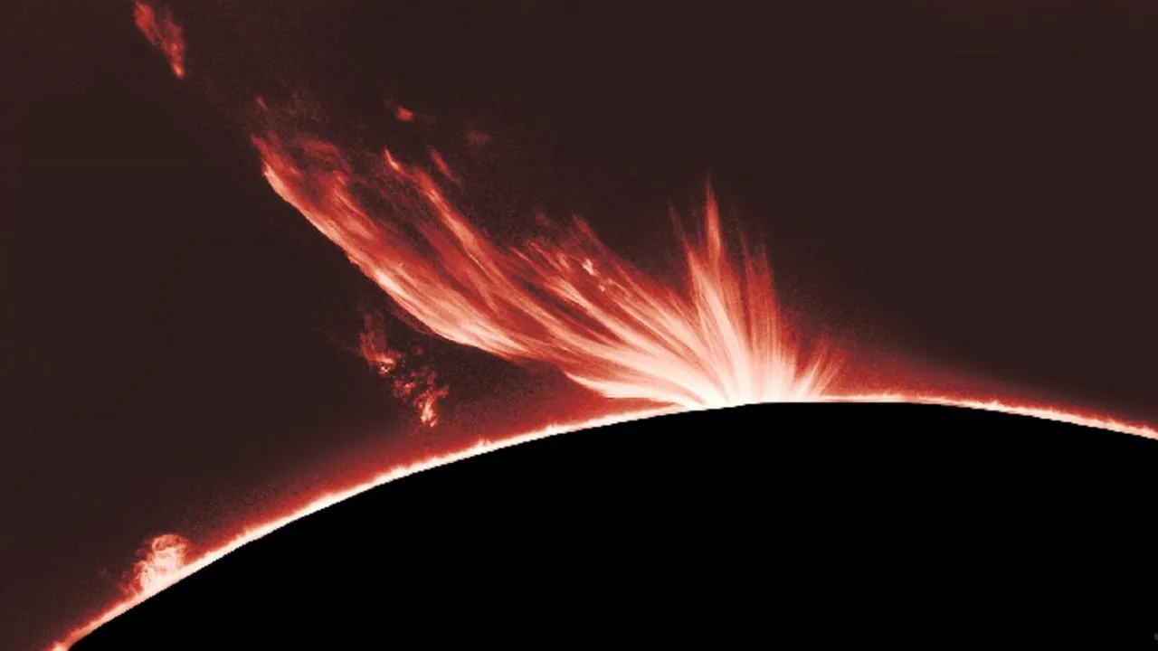 Sun launches 10 M-class flares in 24 hours, NOAA warns of G2 to G3 aurora chances