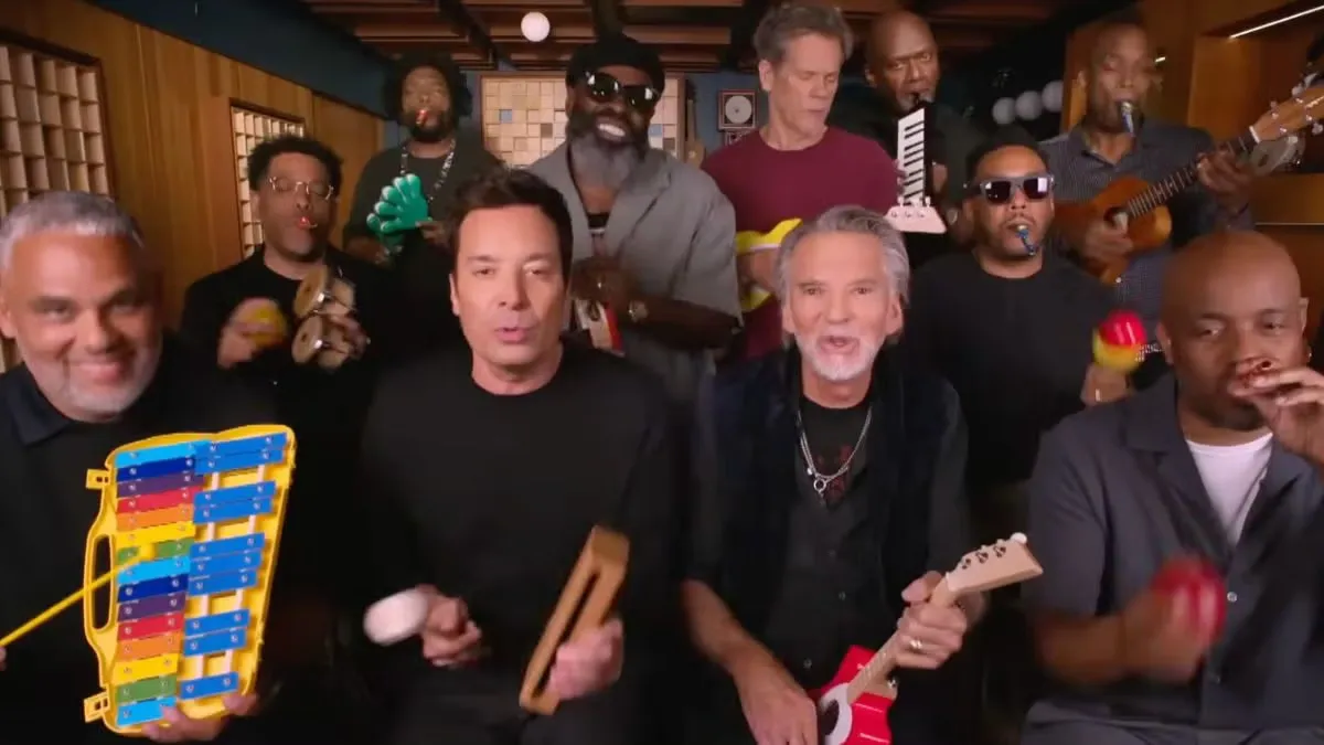 Kenny Loggins reunites with Kevin Bacon and John Lithgow to reignite “Footloose” on Fallon