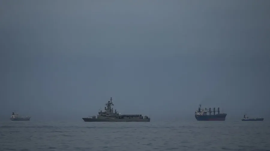 UAE says Iran hit two tankers in Hormuz, killing 1 crew member