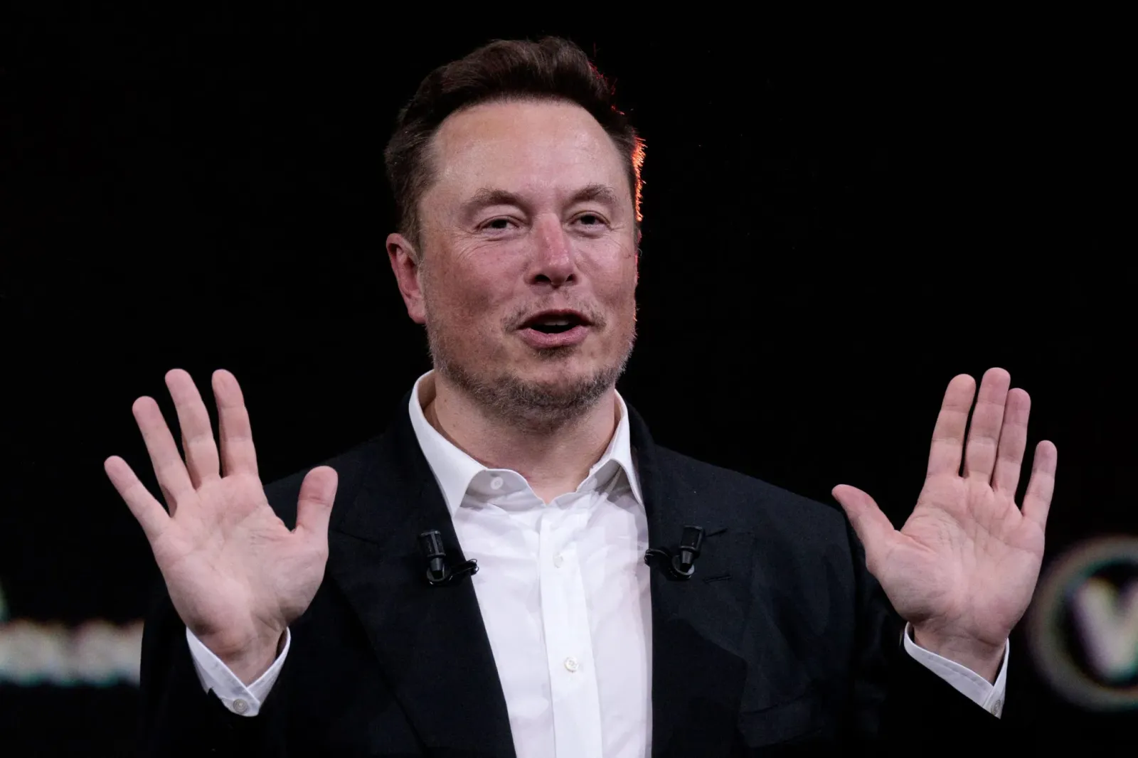 Musk barred from the room as Tesla, SpaceX boards weigh $3.5 trillion merger