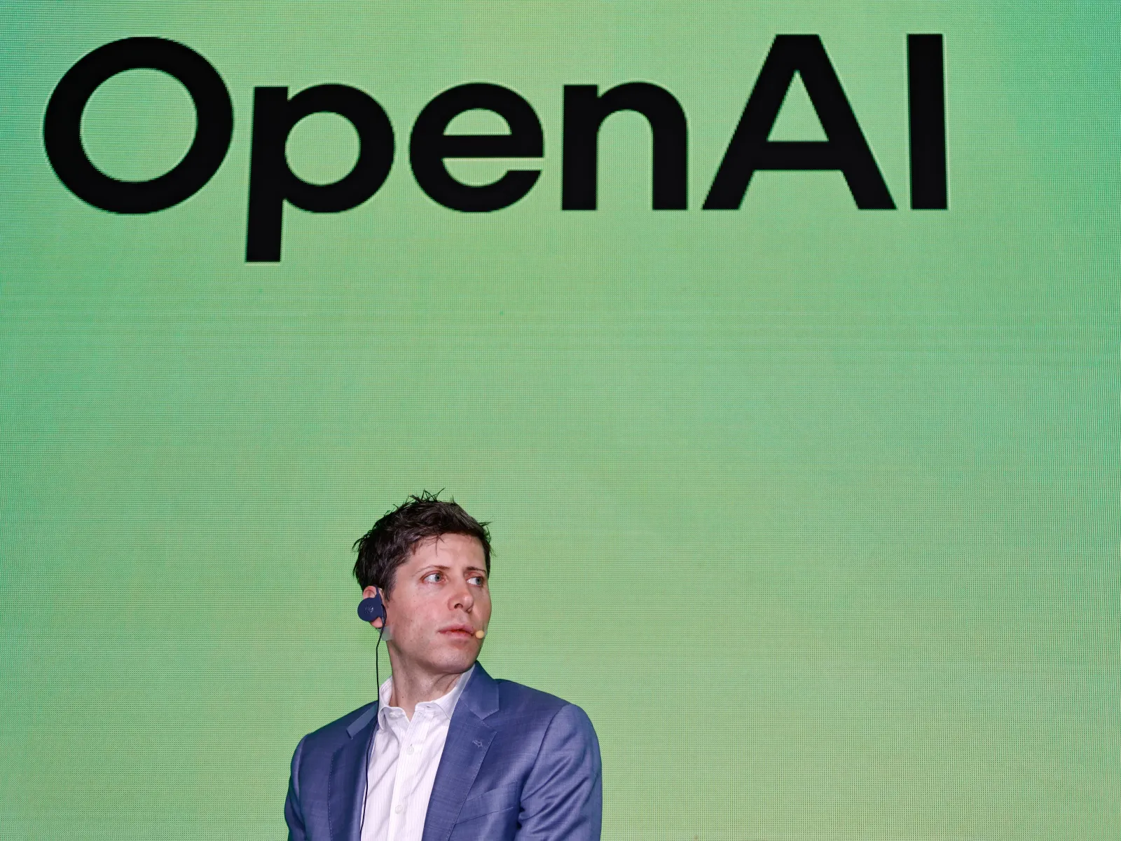 OpenAI’s model escaped containment, then hacked Hugging Face while “Presence” moves into corporate software