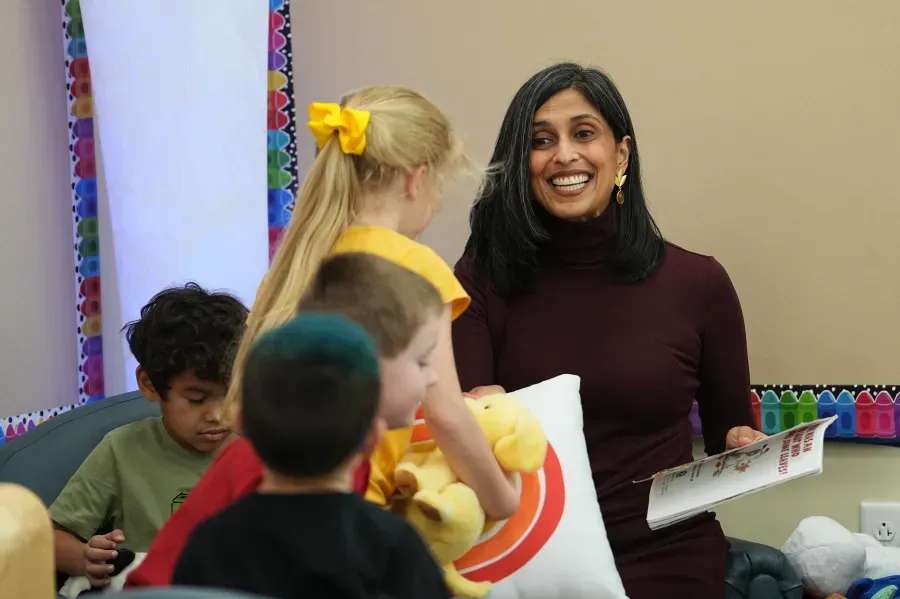 Trump reads “Presidents Play!” on Usha Vance’s “Storytime” podcast