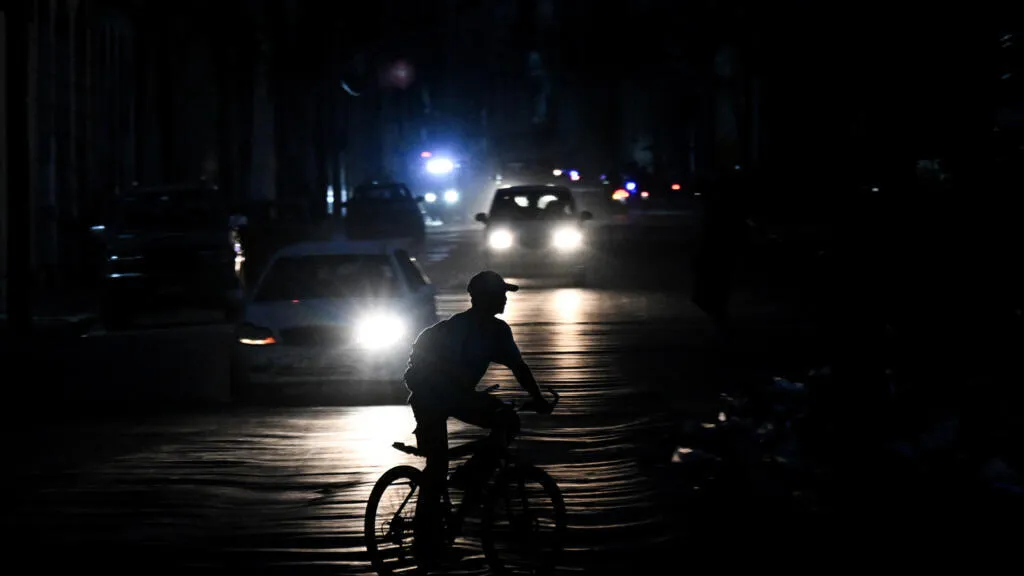Cuba’s grid operator reports nationwide blackout as electricity grid collapses late Sunday