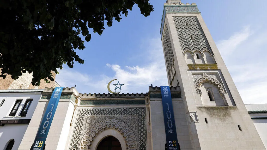 Paris Grand Mosque turns 100, built for WWI Muslim soldiers and now a France-Algeria bridge