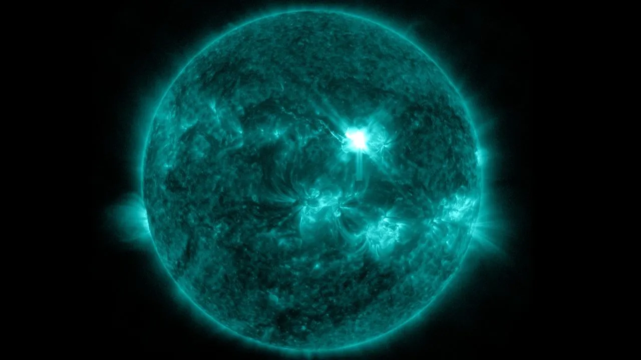 NOAA traces June 30 X1.1 flare to R3 radio blackouts across North America