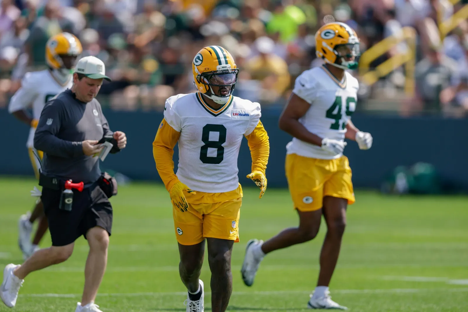 Packers Won't Release Josh Jacobs Despite Battery Charge