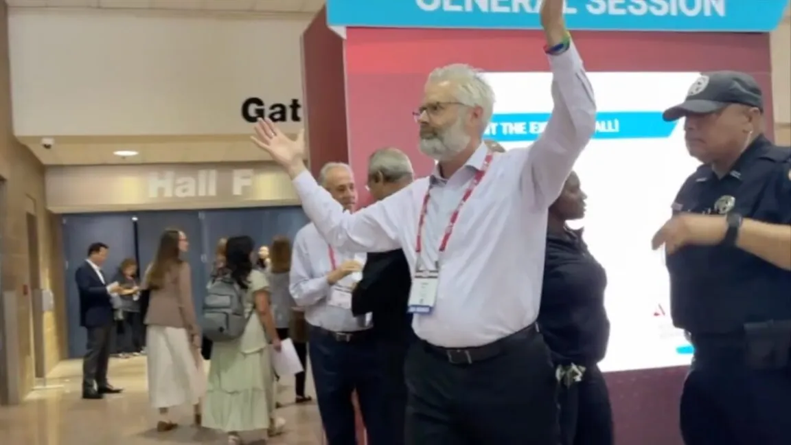ADA editors ejected in New Orleans after distributing Diabetes Care reprints