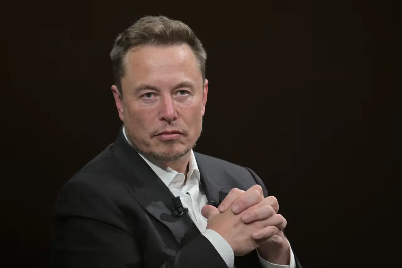 Elon Musk forecasts SpaceX revenue at over $1T, double bankers' expectations