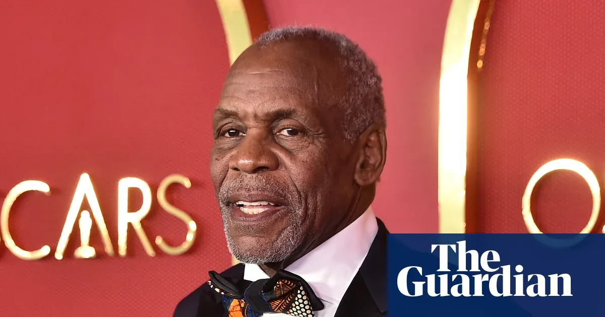 Danny Glover says Alzheimer’s diagnosis began soon after his 2022 honorary Oscar
