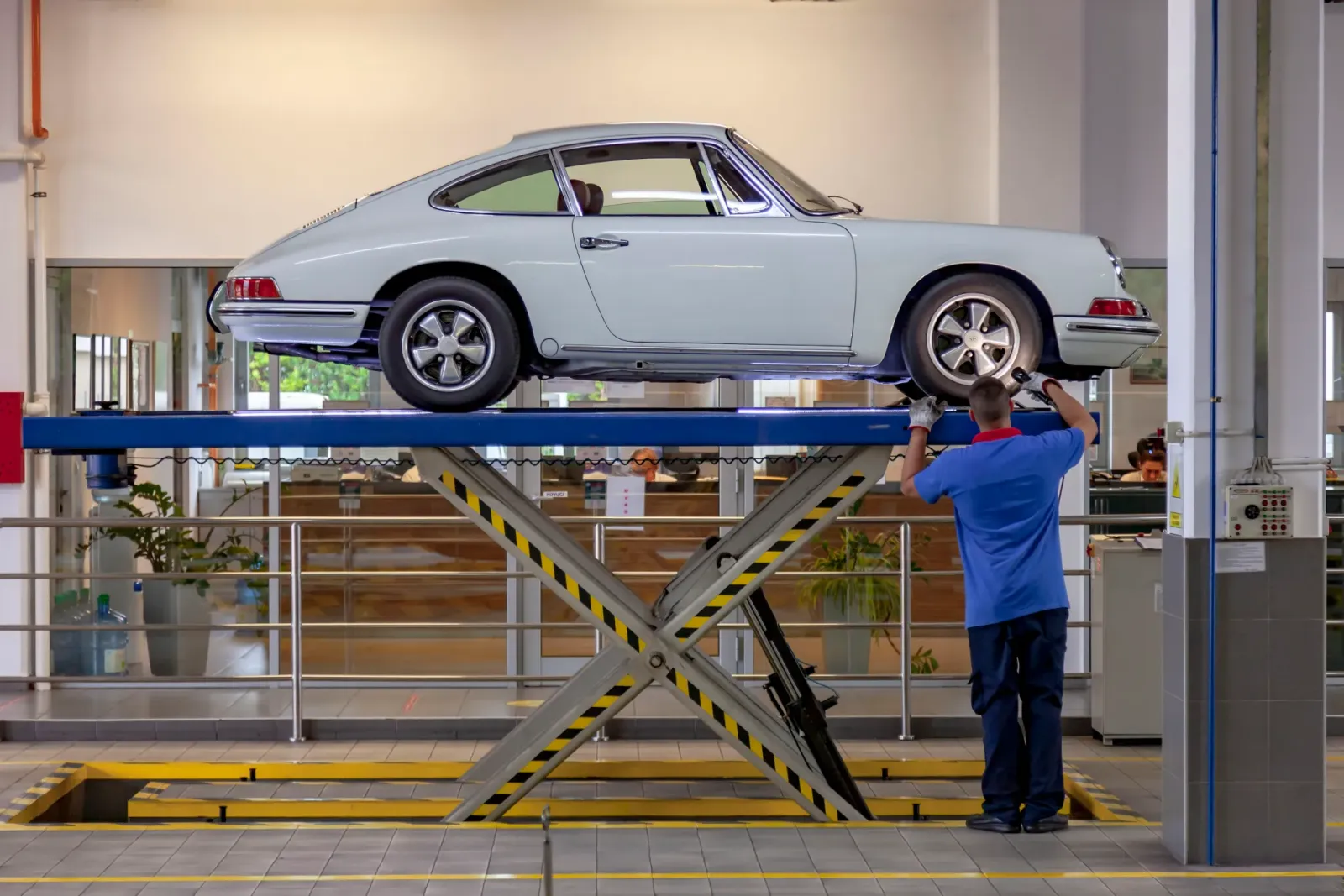 Why a 4.5 GPA student skipped college for an AI-proof Porsche career