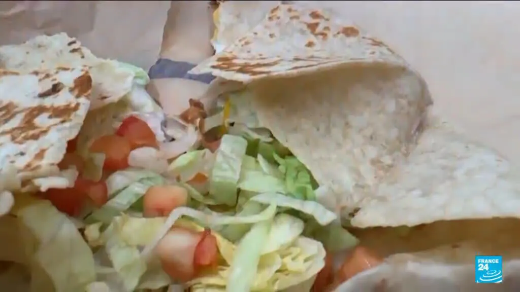 Taco Bell pulls lettuce after outbreak sickens 94 with cyclosporiasis