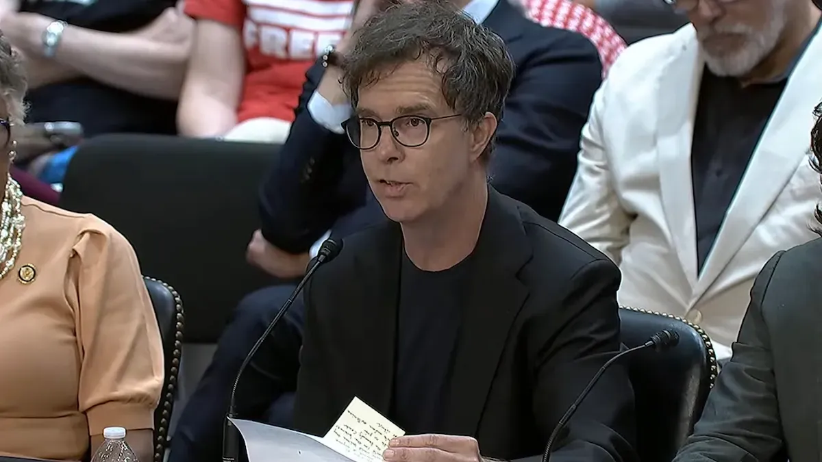 Ben Folds tells Congress Trump politicized the Kennedy Center, making it “propaganda”
