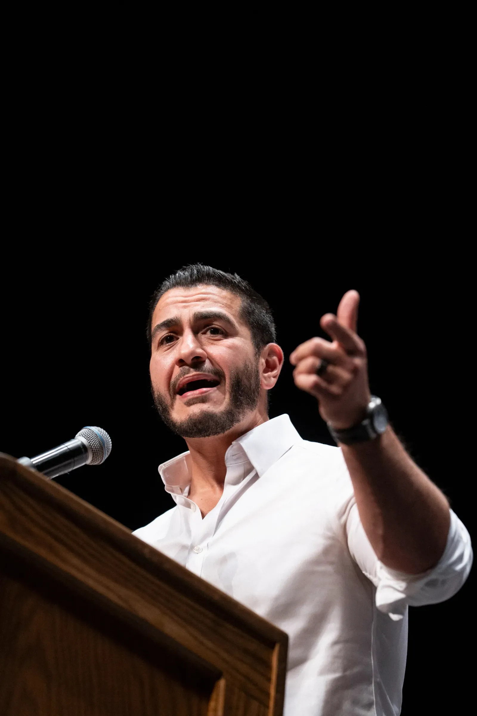 Abdul El-Sayed pitches public health fixes after Michigan’s wildfire smoke and diarrhea crises