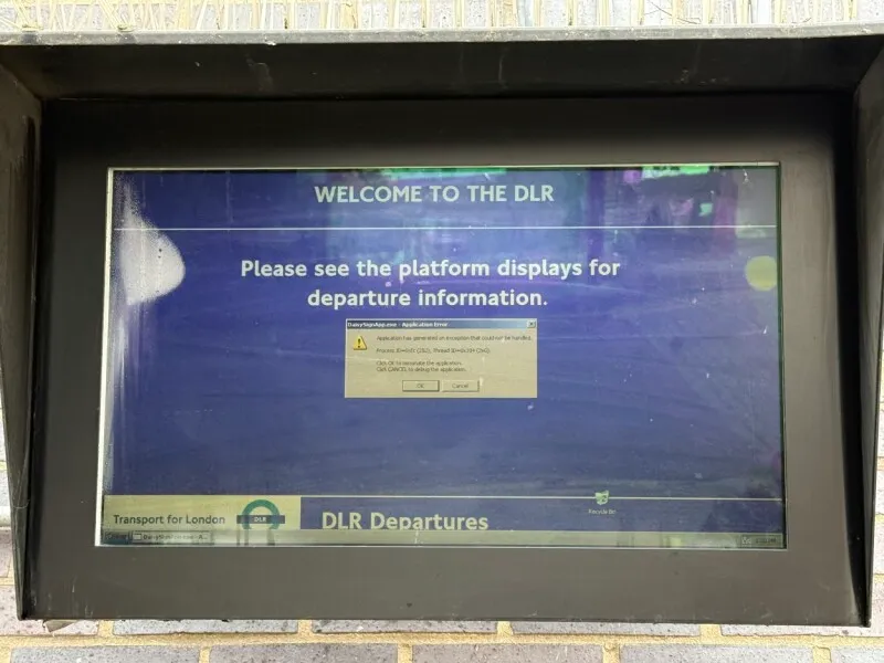 XP-era Windows shows error on London DLR, Limehouse still runs XP too long