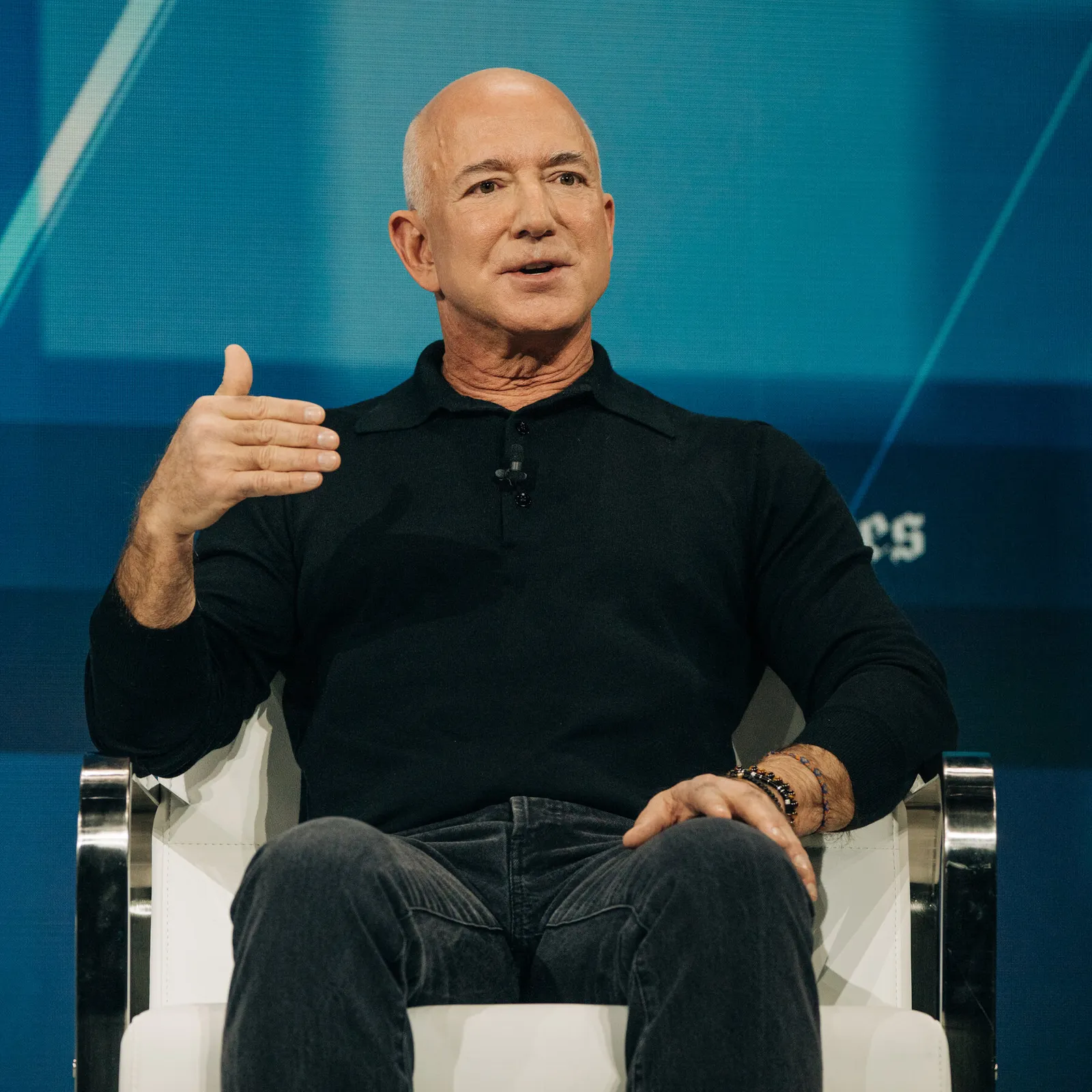 Jeff Bezos builds an “artificial general engineer” via Prometheus A.I. for factories