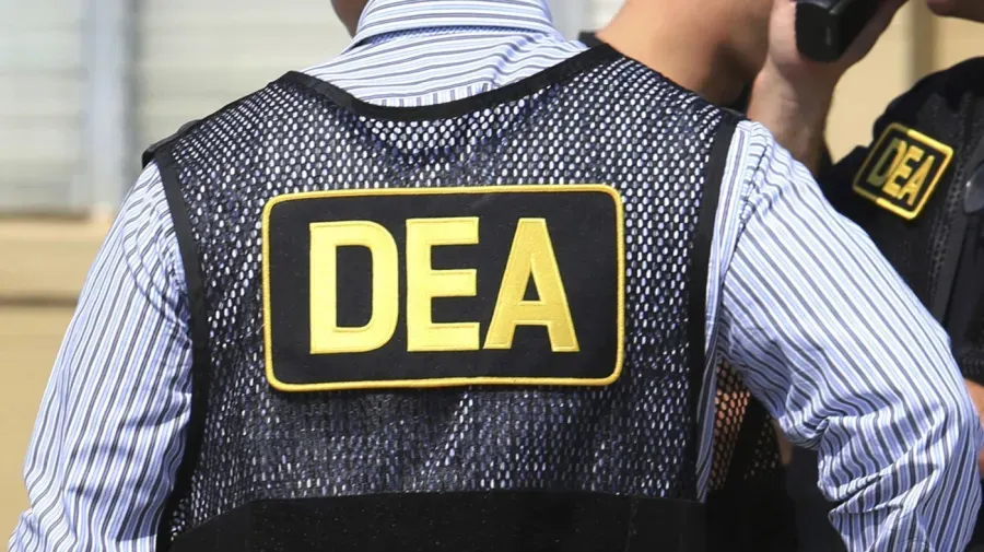 DEA targets synthetic 7-OH kratom products with Schedule I filing, temporarily banning them