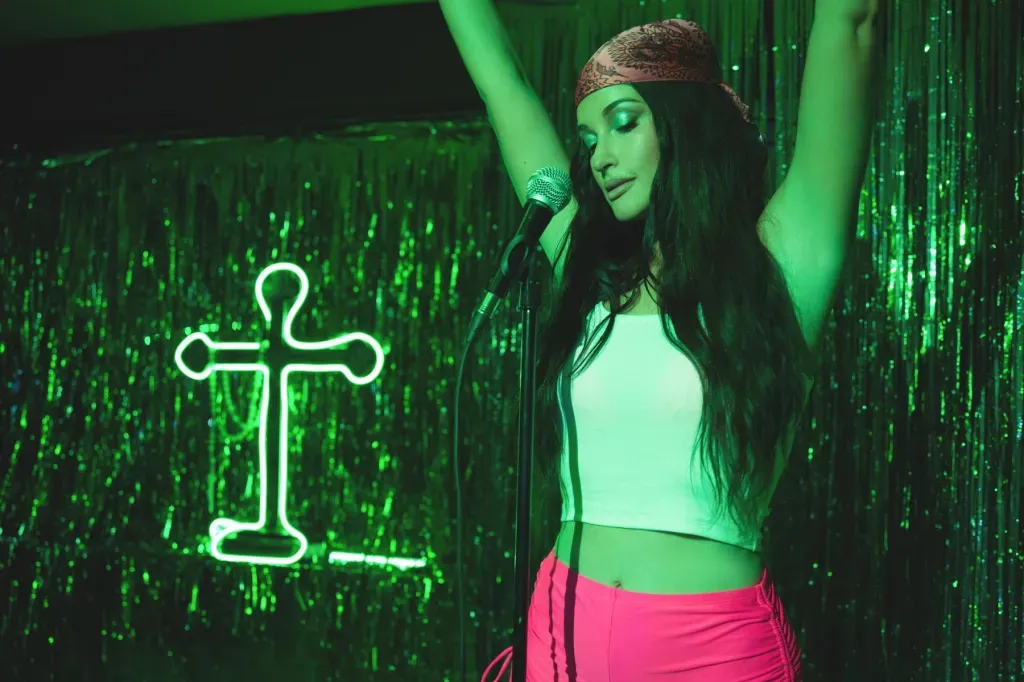 Kacey Musgraves drops “Mexico Honey” video July 22, filmed in Mexico, directed by Running Bear