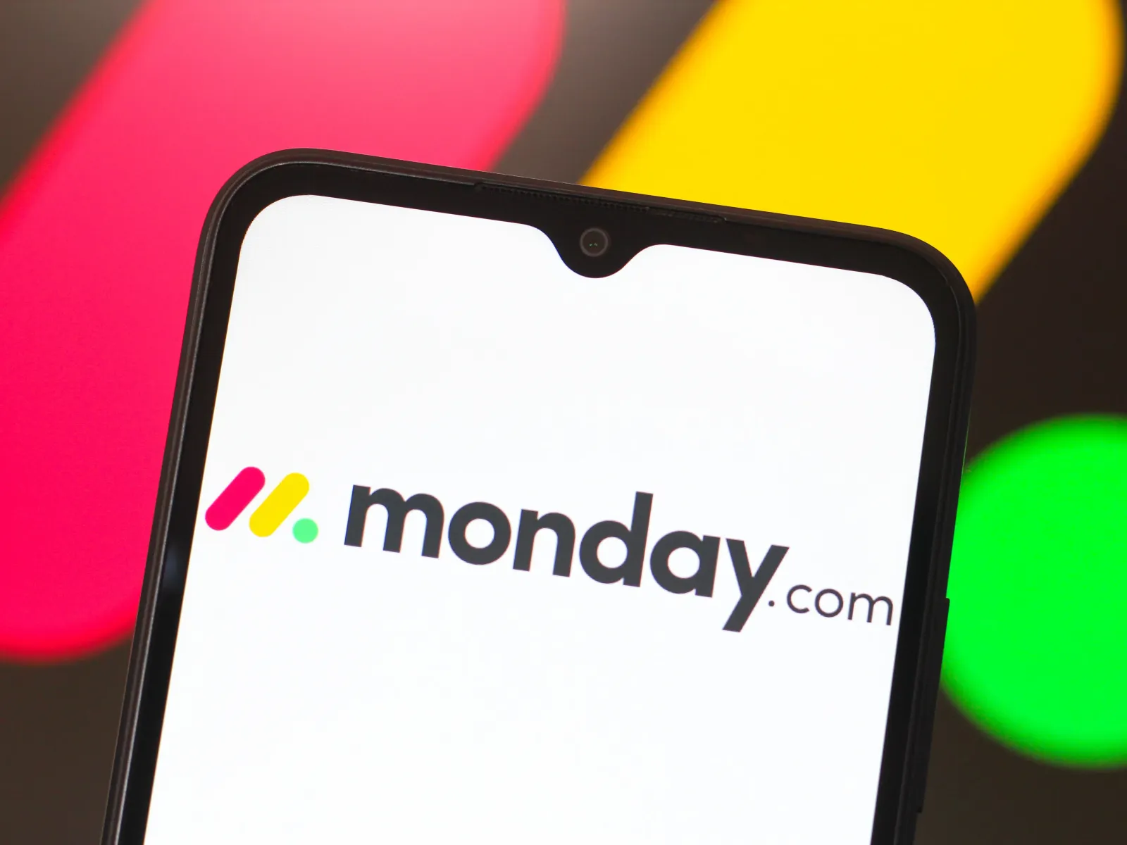 Monday.com cuts 20% of staff, about 620 people, citing an AI-driven growth strategy