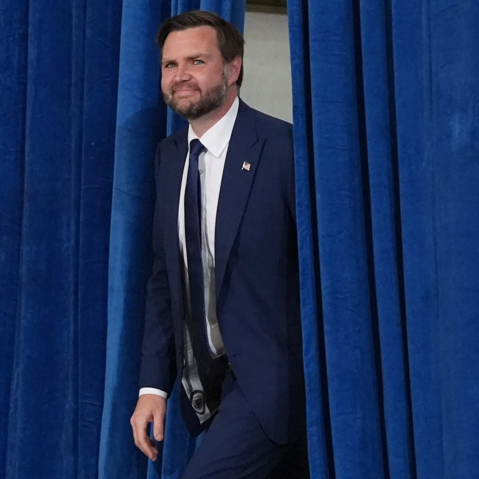 JD Vance cautiously defended the Iran war on Rogan, hinting at skepticism