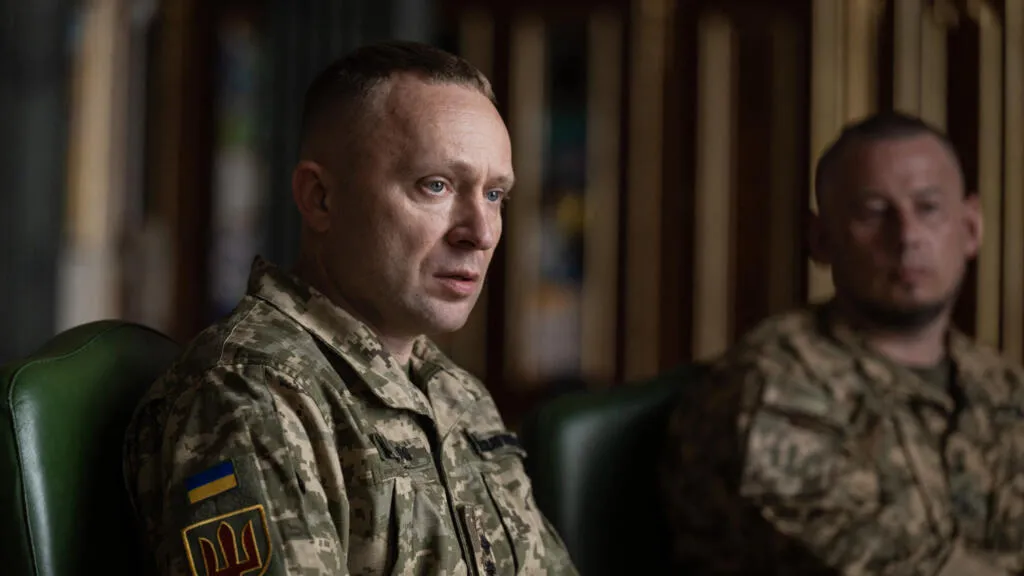 Mykhailo Drapaty becomes army chief, but crowds still demand Mykhailo Fedorov back