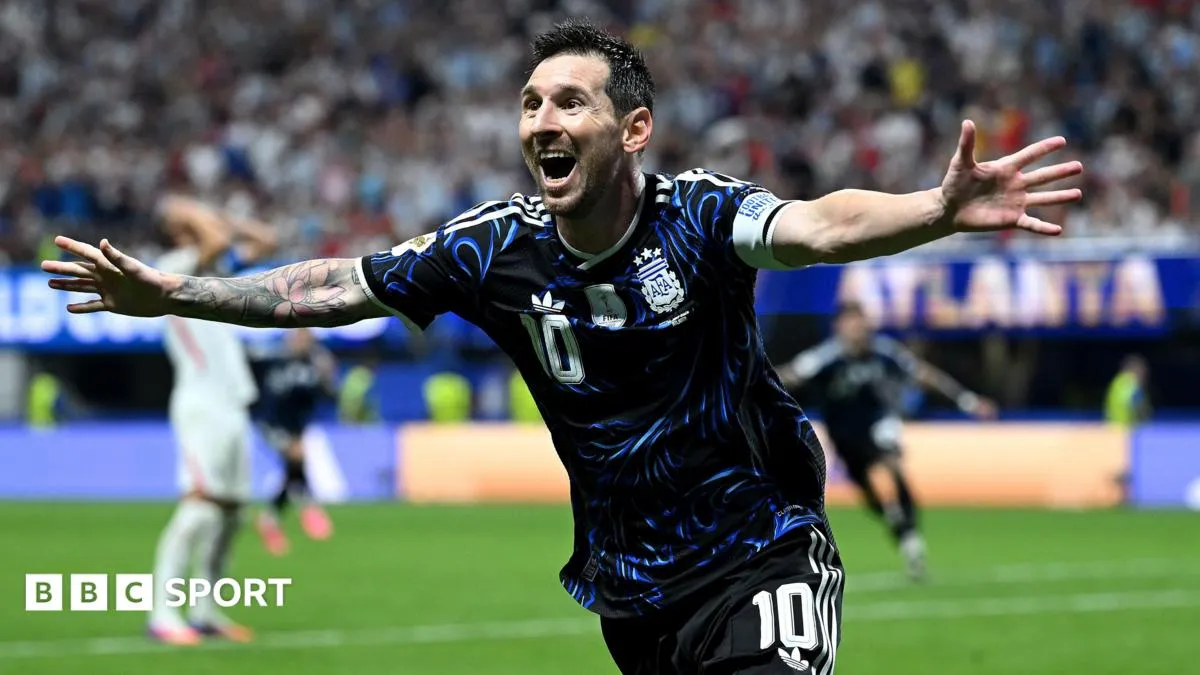 Messi on the right wing dismantles England, setting up Argentina's third World Cup final