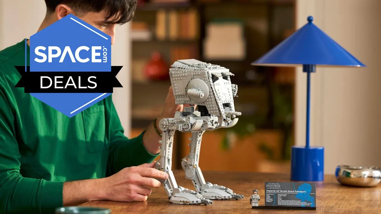 Lego's 1,513-piece Star Wars UCS AT-ST hits $161 at Amazon, its all-time low