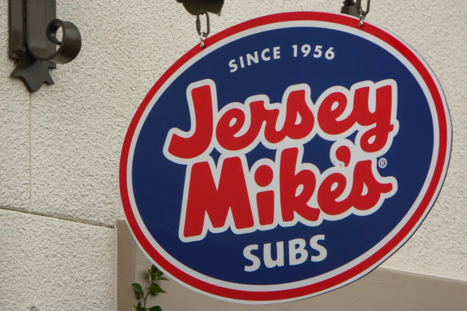 Jersey Mike’s IPO implies $7.9B valuation, about eight times Sweetgreen’s market cap
