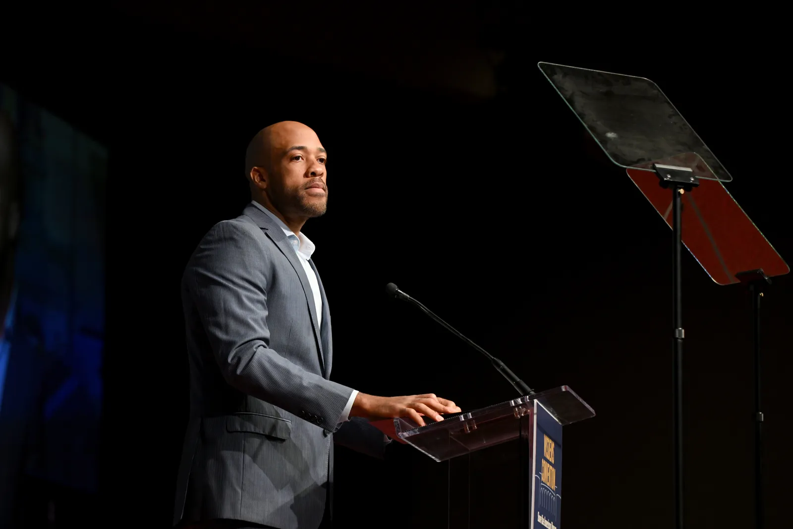 Mandela Barnes drops Wisconsin governor race as MJS investigates sex-allegation claims