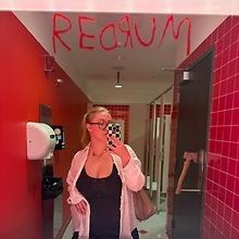 Bella