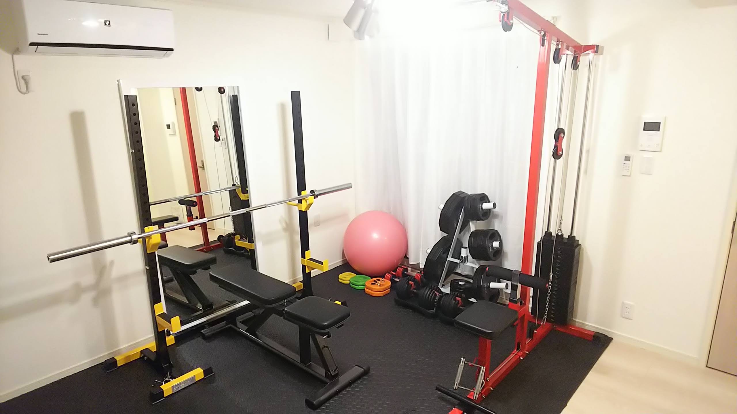 THE PERSONレンタルジム六本木・麻布台の洗練されたトレーニング空間