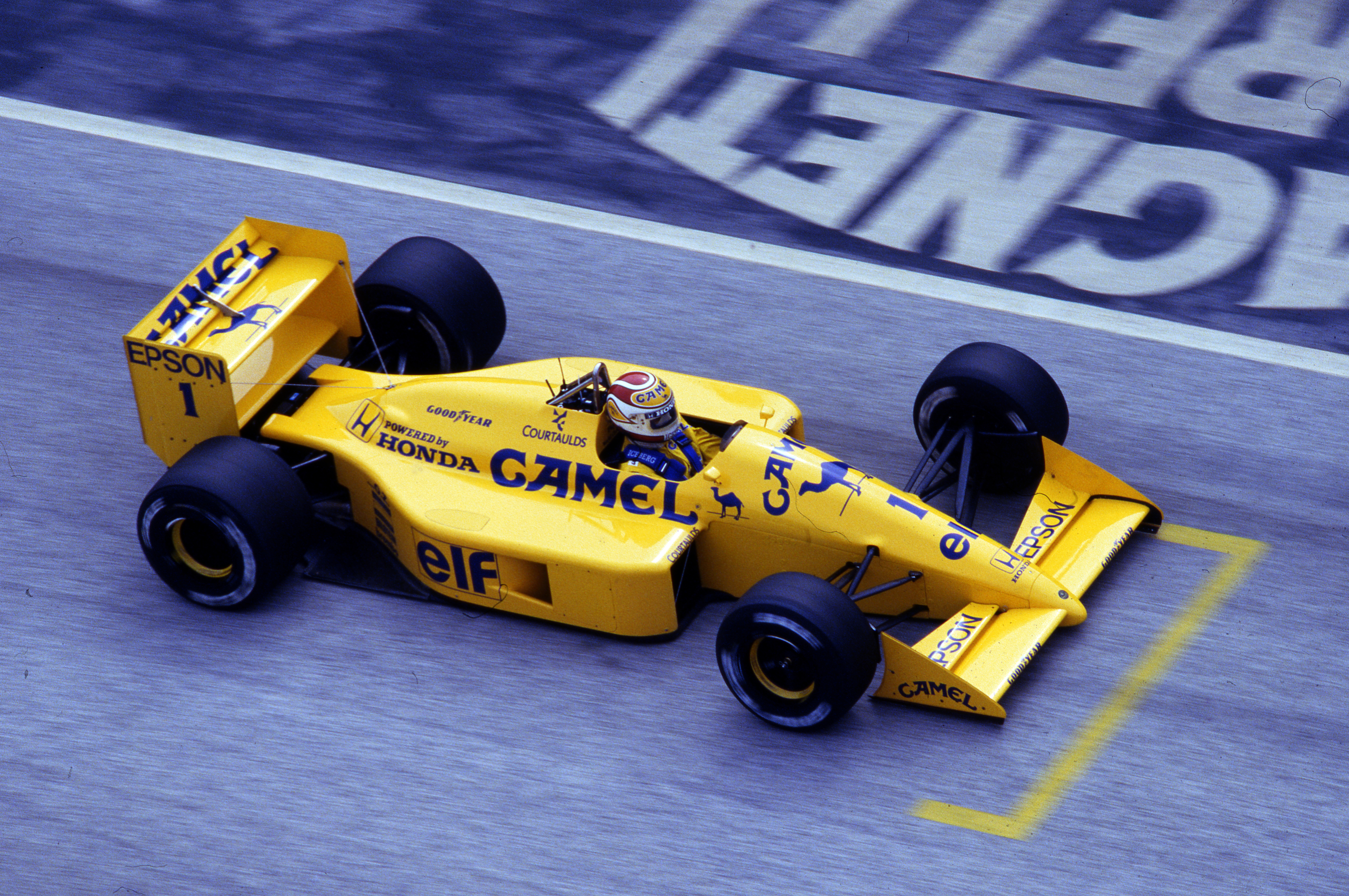 Nelson Piquet Lotus San Marino Grand Prix 1988 Imola