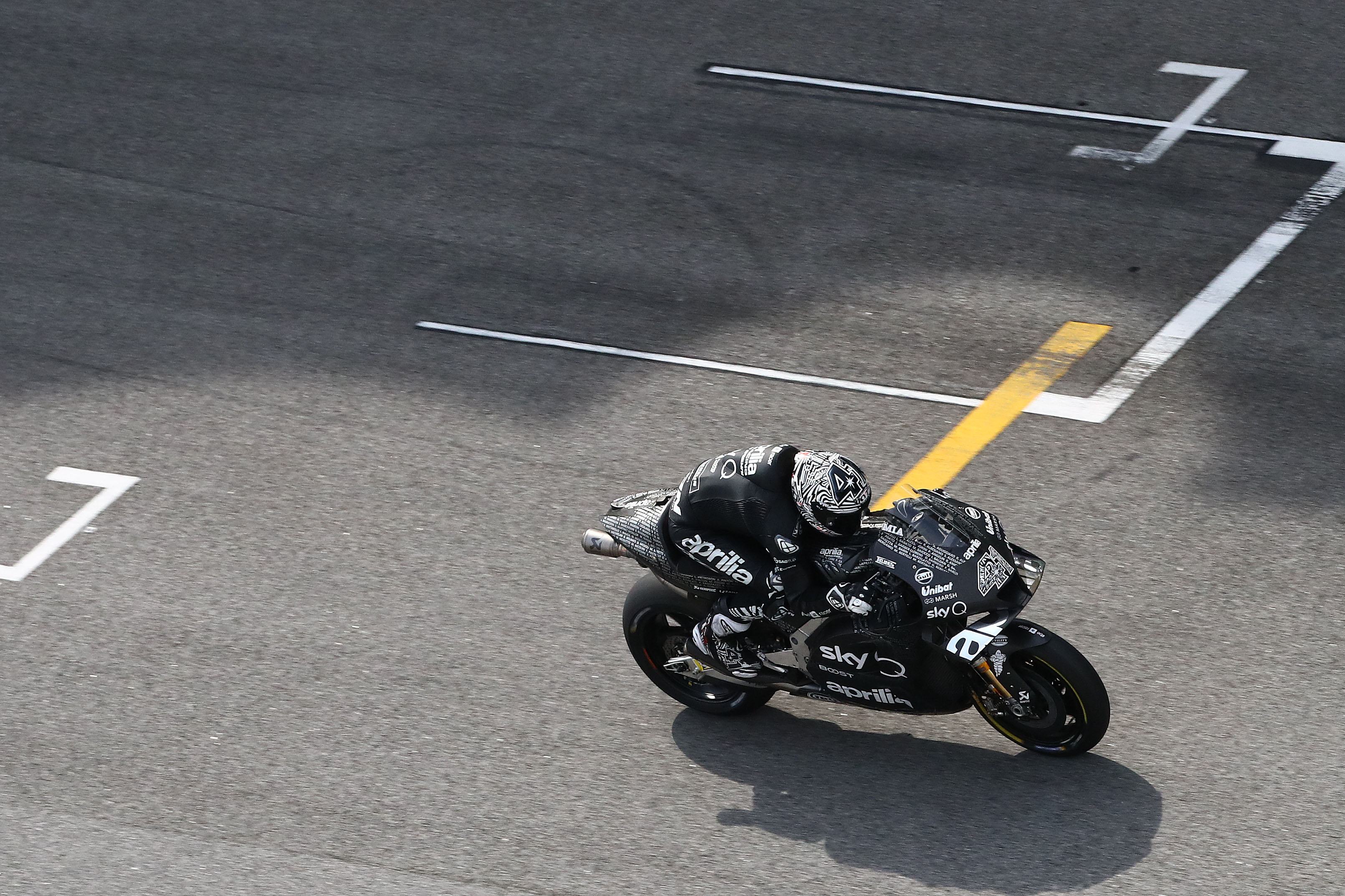 Aleix Espargaro Aprilia MotoGP test