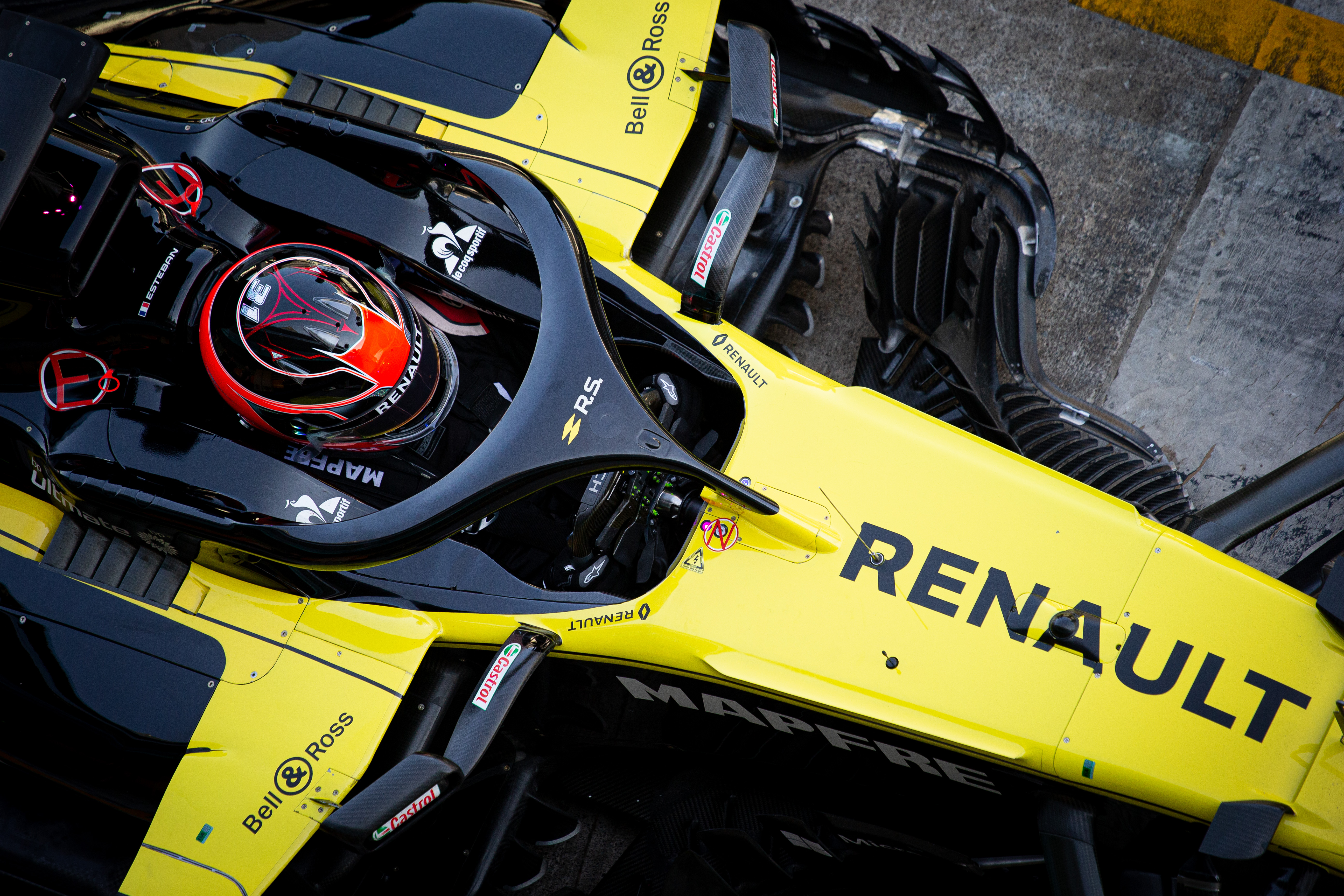 Esteban Ocon Renault F1 testing 2019 Abu Dhabi