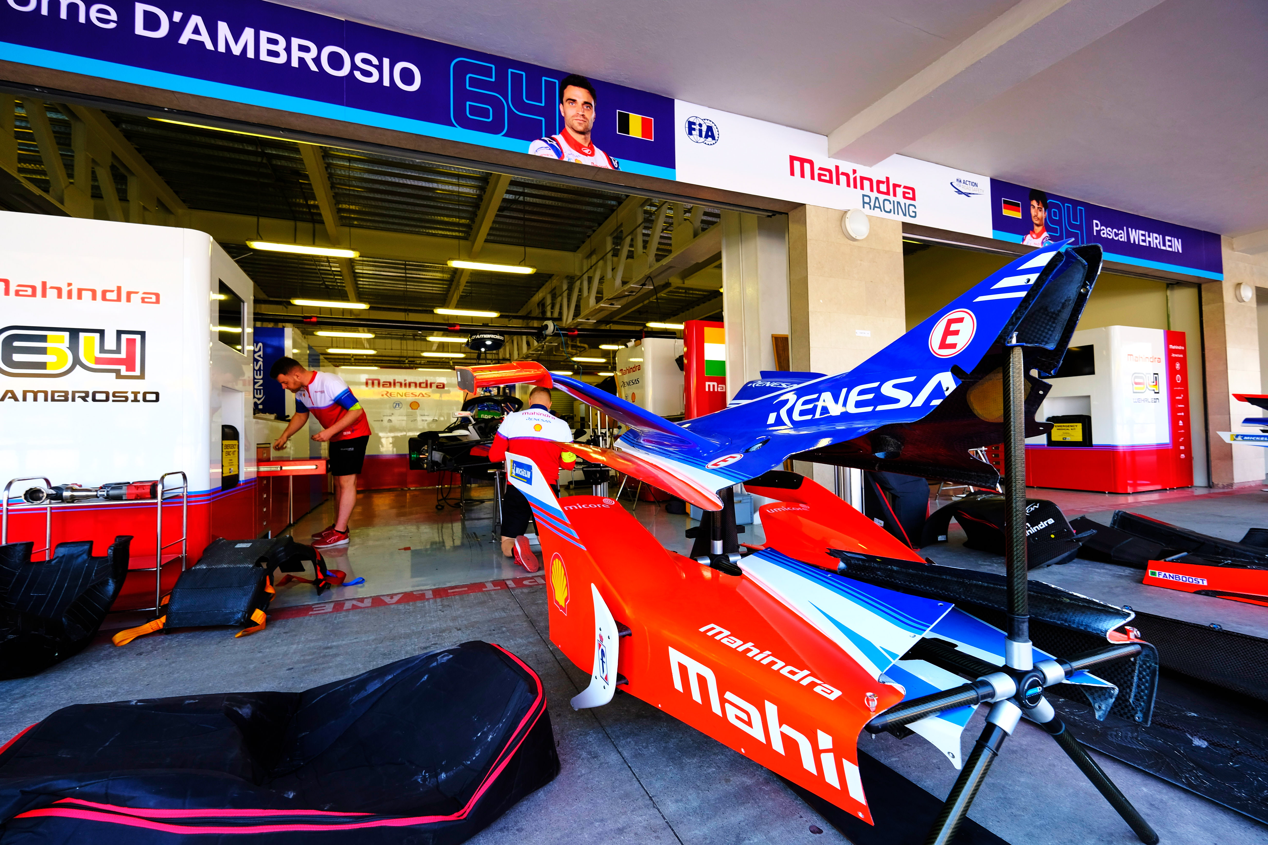 Mahindra garage