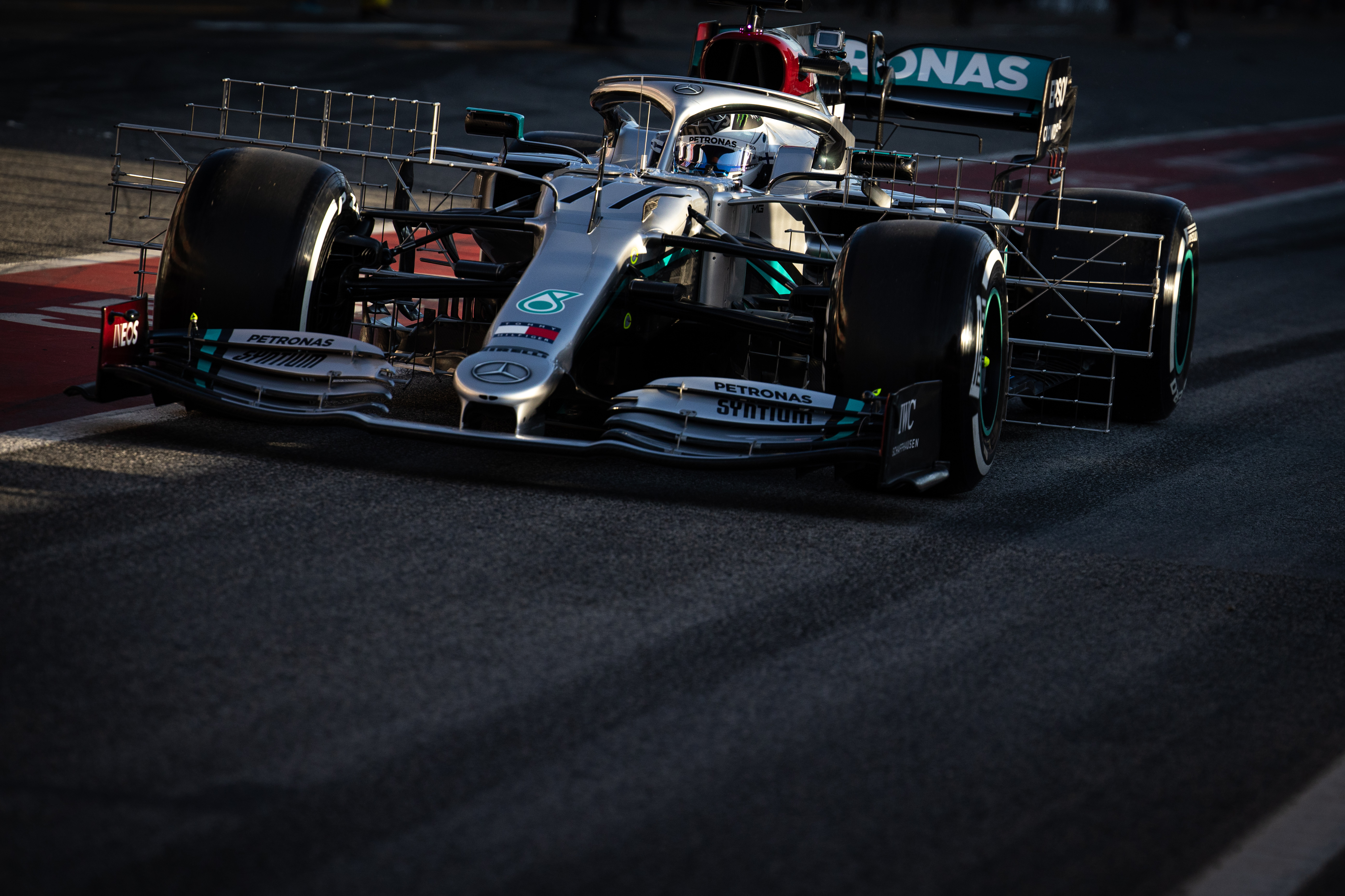 Valtteri Bottas Mercedes Barcelona F1 testing 2020