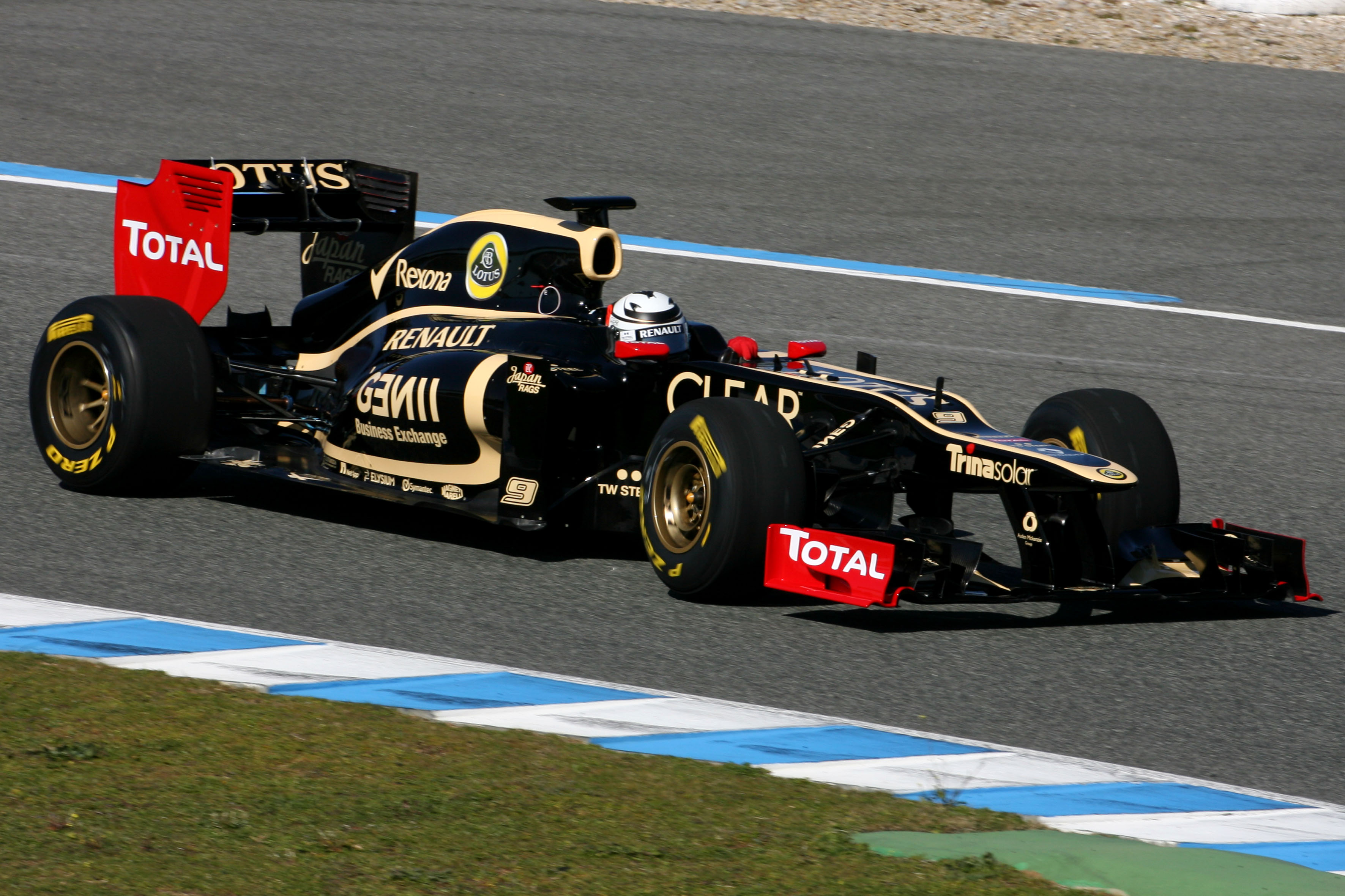 Kimi Raikkonen Lotus F1 testing 2012