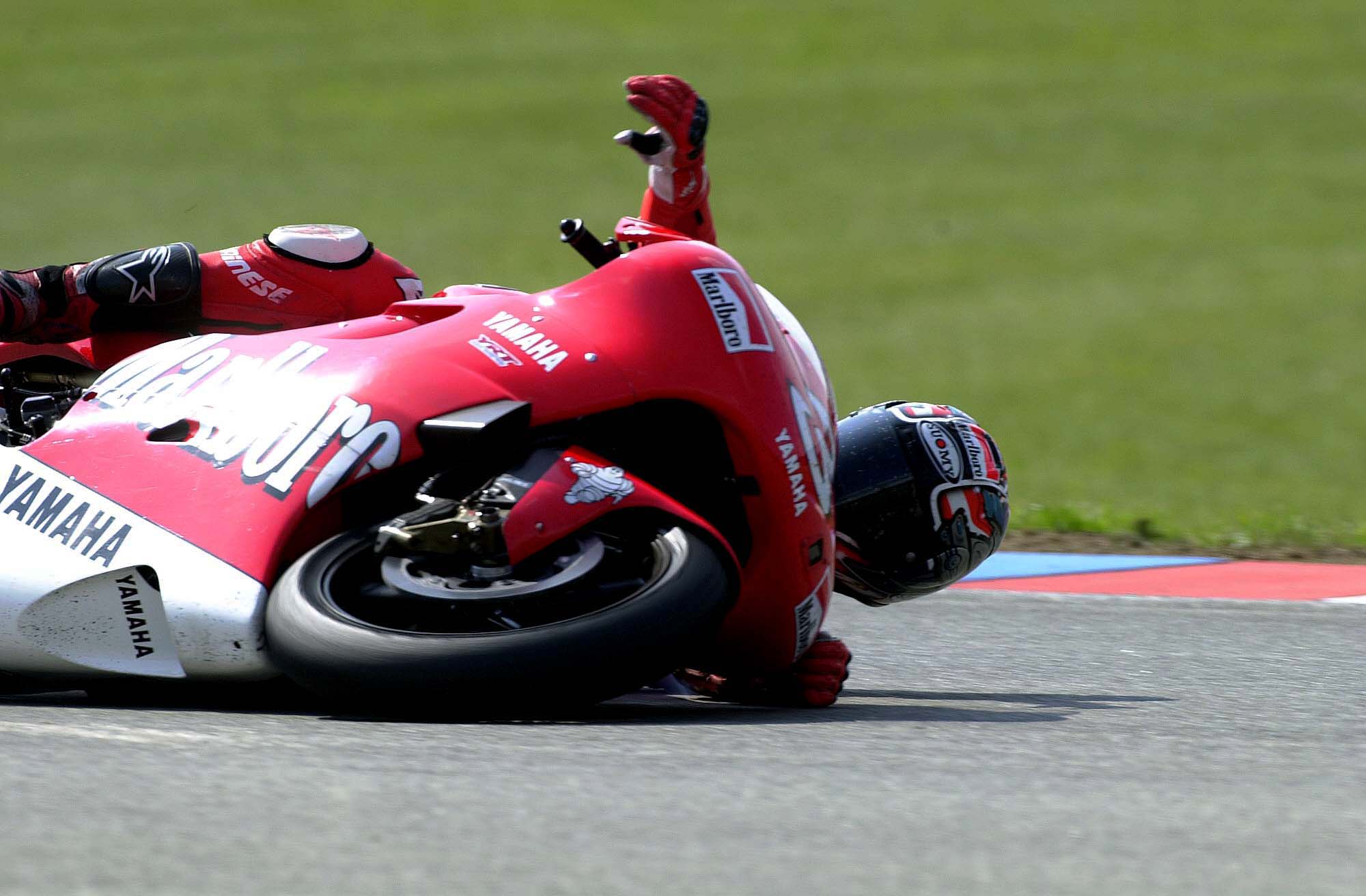 Max Biaggi crash Brno MotoGP 2001